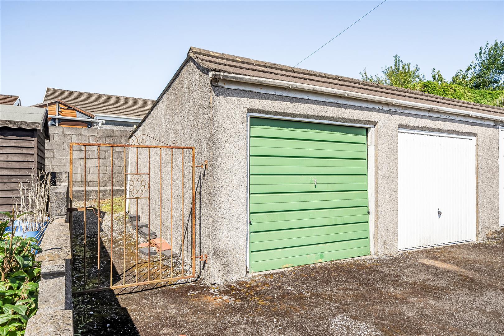 Bryngelli Drive, Treboeth, Swansea, SA5 9BW
